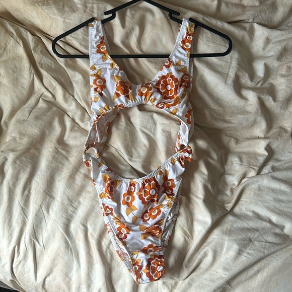 Her Pony Goldie bodysuit in AU 10 (aka USA 6) NWT! Buy if you have small boobs. - Picture 1 of 1